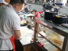 -青石桥老瓦房肥肠粉总店(青石桥总店)