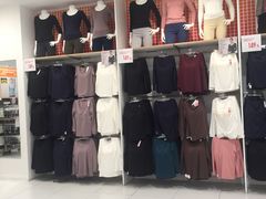 -优衣库(南京建邺万达广场店)