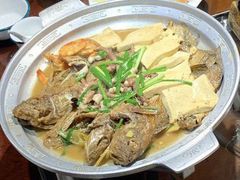 -东来菜馆•手抓海鲜家常菜•海鲜锅贴(鸽子窝店)