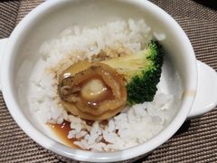 -大中华希尔顿酒店-念自助餐·嗨啤·小龙虾