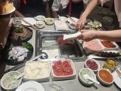 -海底捞火锅(宝龙广场夜宵主题店)