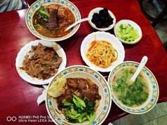 -金杨拉面王小吃面馆·牛三宝面·红烧牛肉粉