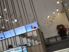 -顶东面包花园·生日蛋糕(世博店)