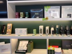 -章光101防脱养发荟