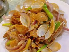 -四川小胡子海鲜(丁村万人海鲜广场店)