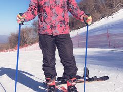 -鳌山滑雪度假区
