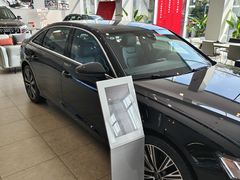 -上海永达奥诚奥迪4S店(申江路店)