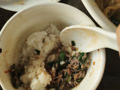 -何记面馆(龙泉山店)