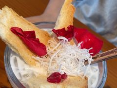 -菌自由丨野生菌火锅特色庭院餐厅(丽江古城店)