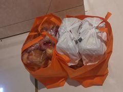 -白玉兰食品甜凤店(合生汇店)