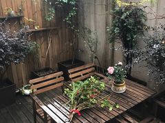 -甜阿姨·天台花园私房菜(万松园店)