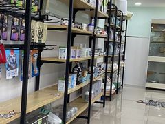 -佳雯宠物医院·皮肤科·内外科(春晓路分院)