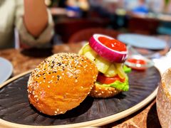 -Let'sBURGERplus·非常创意汉堡(三里屯店)