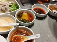 -海底捞火锅(关山保利店)