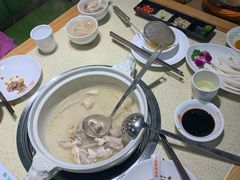 -煲大王猪肚鸡·椰子鸡火锅(红谷滩万达店)