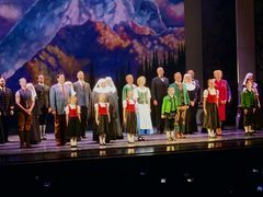 -交通银行前滩31演艺中心