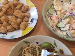 -萨莉亚意式餐厅(新洲家乐福店)