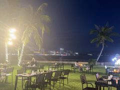 -JW万豪厨房餐厅·滨海草坪烧烤·海鲜·海景(三亚绿发山海天JW万豪酒店)