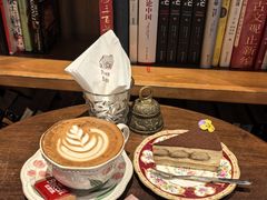 -英雄广场