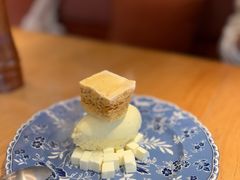 自制蜂巢冰淇淋配牛奶冻-O'eat Blossom&Pelican(深圳首店)
