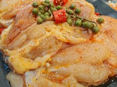 藤椒鸡腿肉-啊美丽炭火烤肉(滑翔一店)