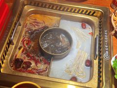 -欠火锅·水牛毛肚·团建聚餐·生日宴(何山路店)