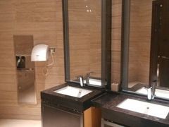 android_upload_pic-东旭阳光国际大酒店