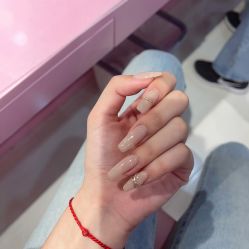 -H12 STAR日式美甲美睫专门店