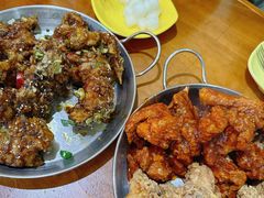 -BHC炸鸡(明洞总店)