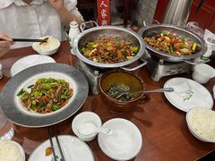-湖南人家湘菜馆(镇江路店)