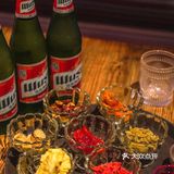 我惊了‼️喝乌苏养生@首家西域特色餐酒吧