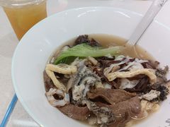 -甘掌门·化州驰名牛杂粉(越秀店)