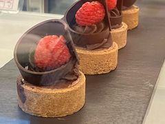 -昆山琶拉帝诗酒店·河畔咖啡厅Riverside Cafe