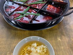 -正南齊北重庆老火锅(光华村直营店)