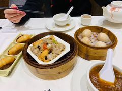 榴莲千丝酥-稻香酒家·34年老字号·港式粤菜(汉街店)