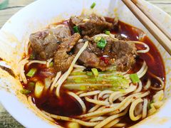 -易毛特色牛肉面(解放碑步行街店)
