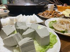 -六公里老火锅(总店)