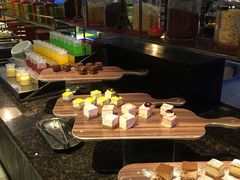 -亚马逊海鲜自助餐厅(惠山万达店)