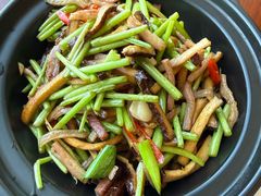 -粤尚腾香居中餐厅(首都机场希尔顿店)