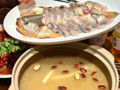 -黄弟大排档·湖南菜·小龙虾·小海鲜(凯旋北路店)