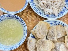 老北京炸灌肠-门框胡同百年卤煮(新街口店)