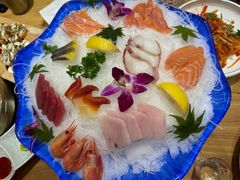 -青瓦餐厅·生鱼片·韩园烤肉(西塔店)