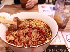 -麻婆婆白家肥肠粉(海岸城店)