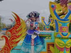 -七彩云南欢乐世界