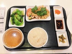 沙姜鸡饭-尚轩·海南鸡饭