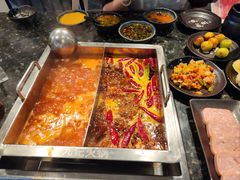 -重庆九记老火锅(广场店)