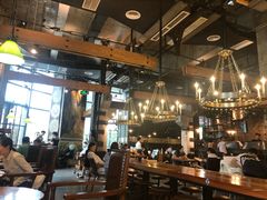 -I HOLIC艾豪丽披萨(KKone店)