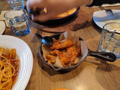 -必胜客(新中纬店)