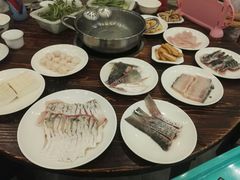 -正能量脆肉鲩火锅