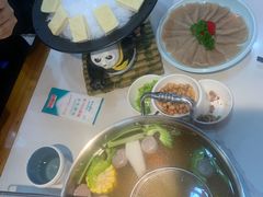 -潮汕酱记鲜牛肉火锅(欧尚店)